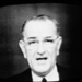 Lyndon Johnson elnök beszél alatt televíziós beszédében a Fehér 